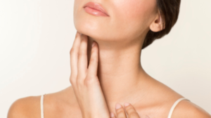 二重あごを解消するには？原因と効果的な治療を詳しく解説